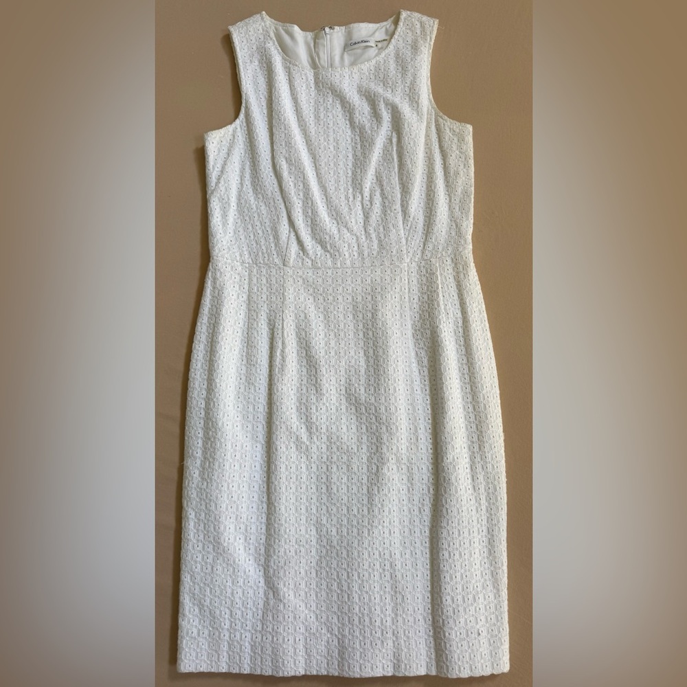 Calvin Klein  White Textured Sleeveless Dress with Lining